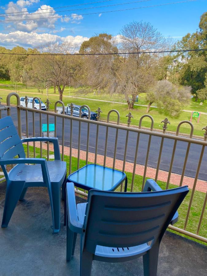 Tallarook Motor Inn Dubbo Exteriér fotografie