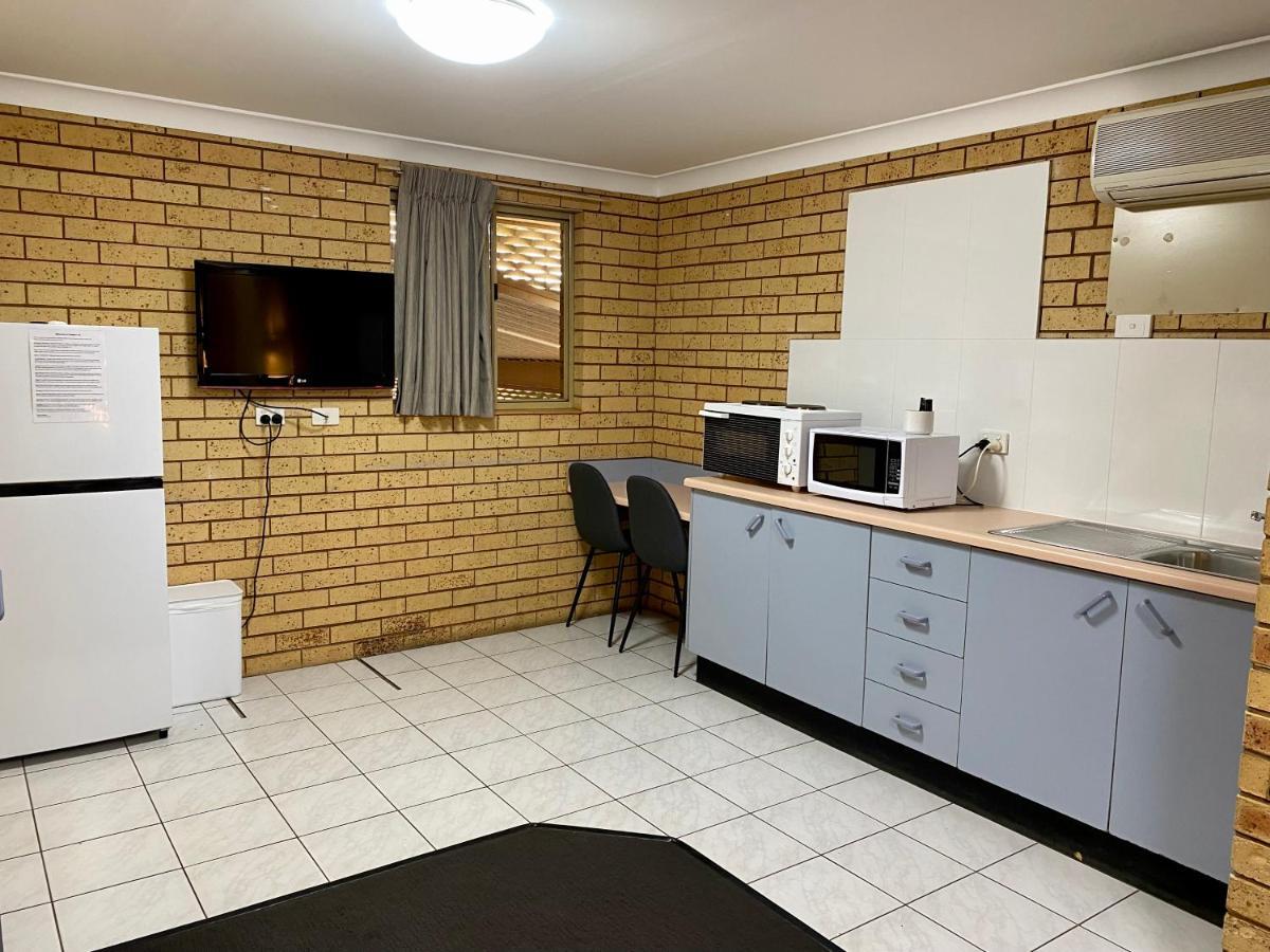 Tallarook Motor Inn Dubbo Exteriér fotografie