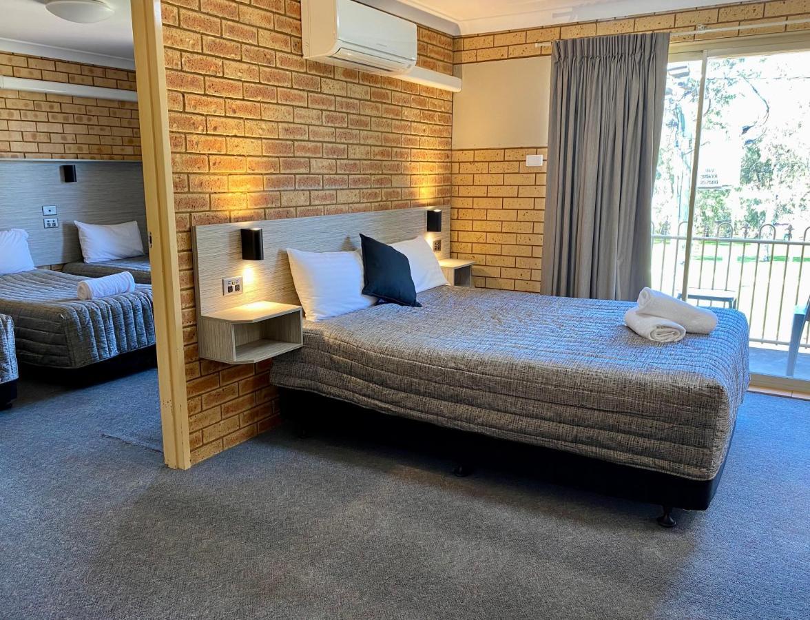 Tallarook Motor Inn Dubbo Exteriér fotografie