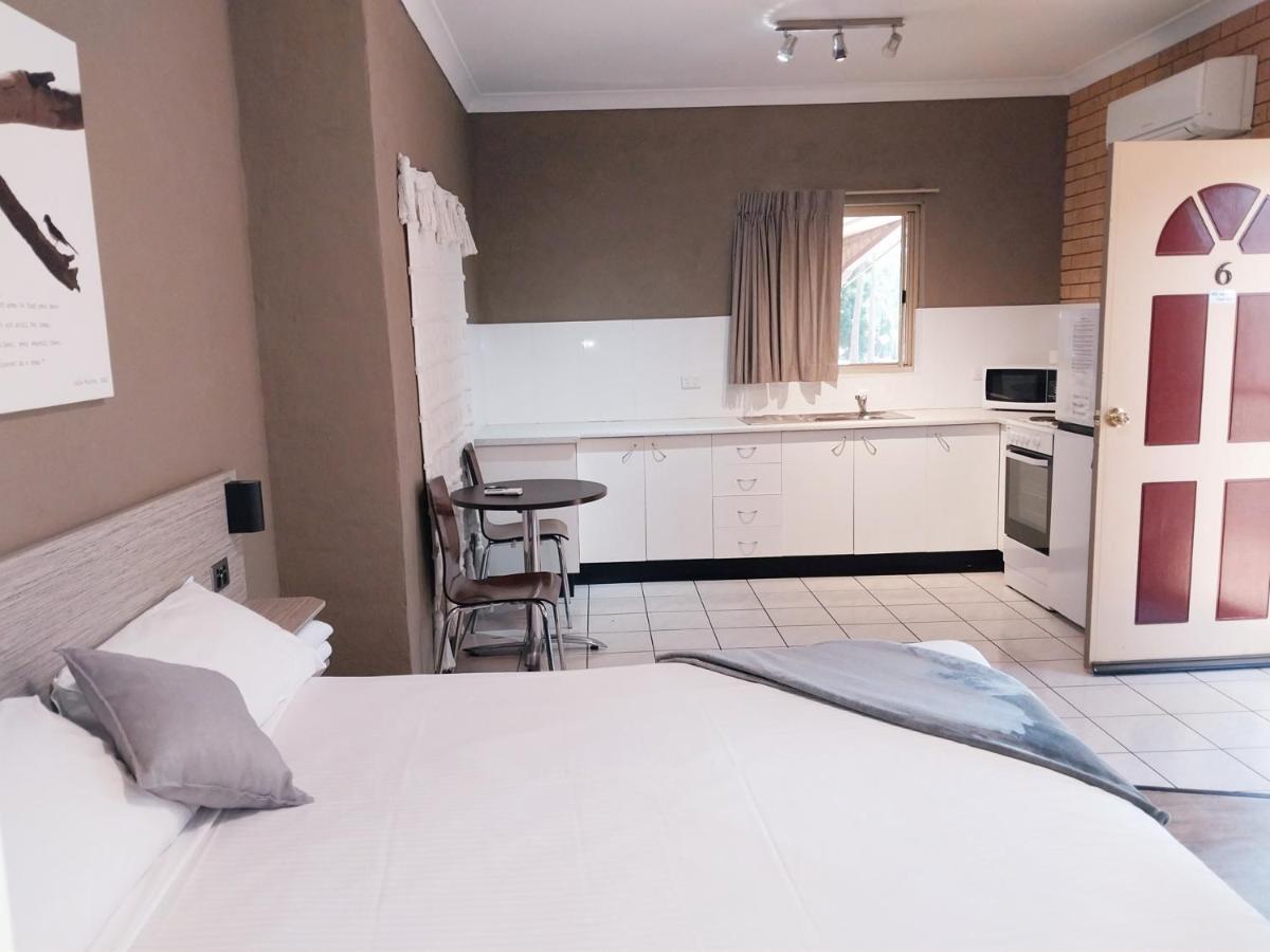 Tallarook Motor Inn Dubbo Exteriér fotografie