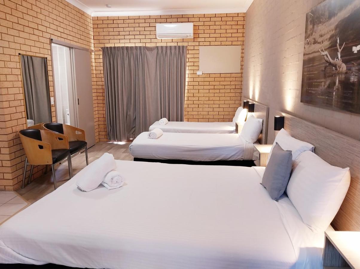 Tallarook Motor Inn Dubbo Exteriér fotografie