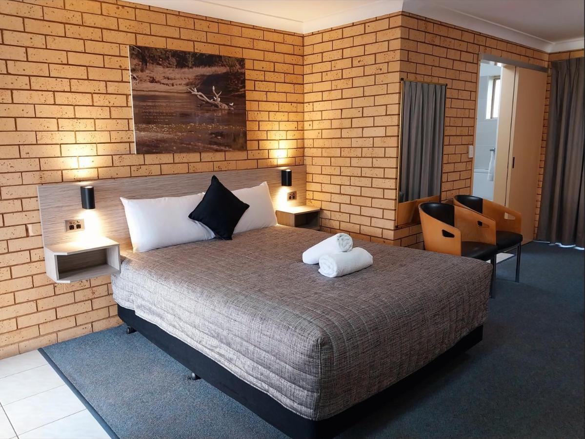 Tallarook Motor Inn Dubbo Exteriér fotografie