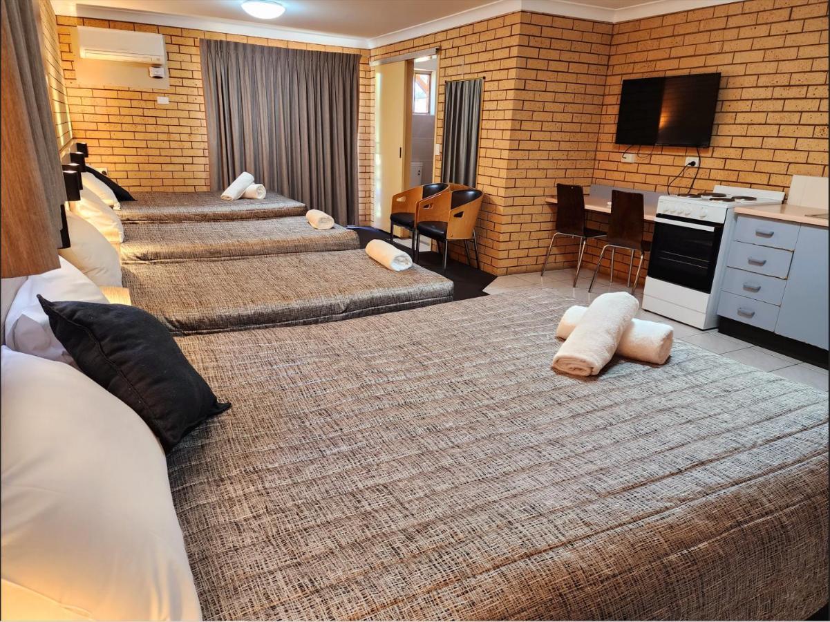 Tallarook Motor Inn Dubbo Exteriér fotografie